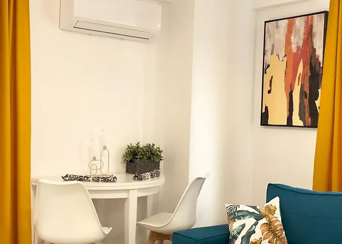 Apartmán The Painter - Timpuri Noi 1br With Parking Bukurešť