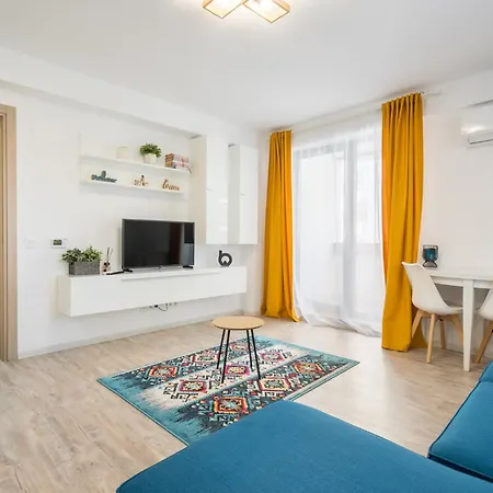דירה The Painter - Timpuri Noi 1br With Parking בוקרשט