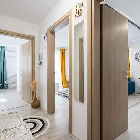 The Painter - Timpuri Noi 1br With Parking
