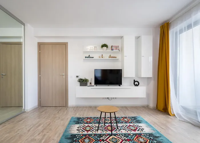 The Painter - Timpuri Noi 1br With Parking